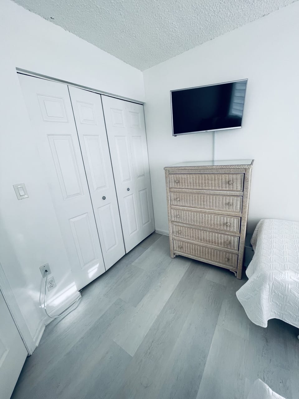 Double Twin bedroom.