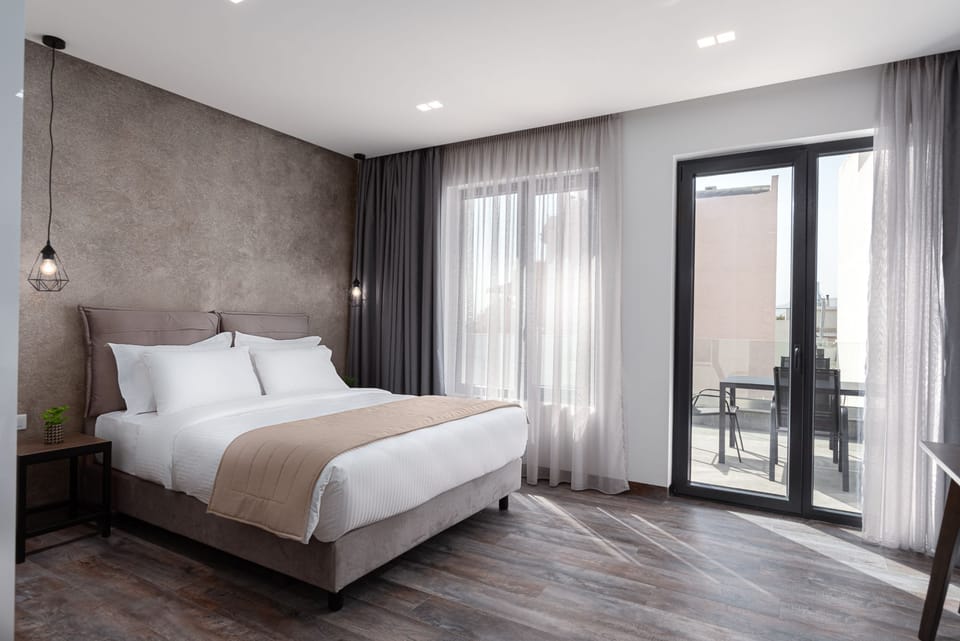 Queen Size Bed
