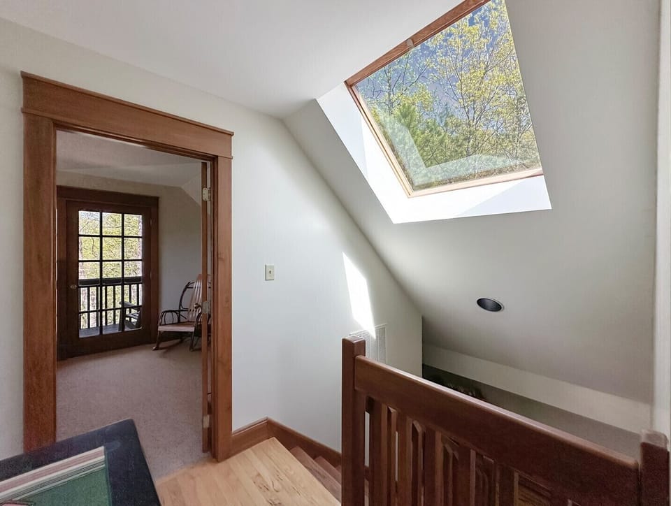 upstairs hall looking in to queen bedroom