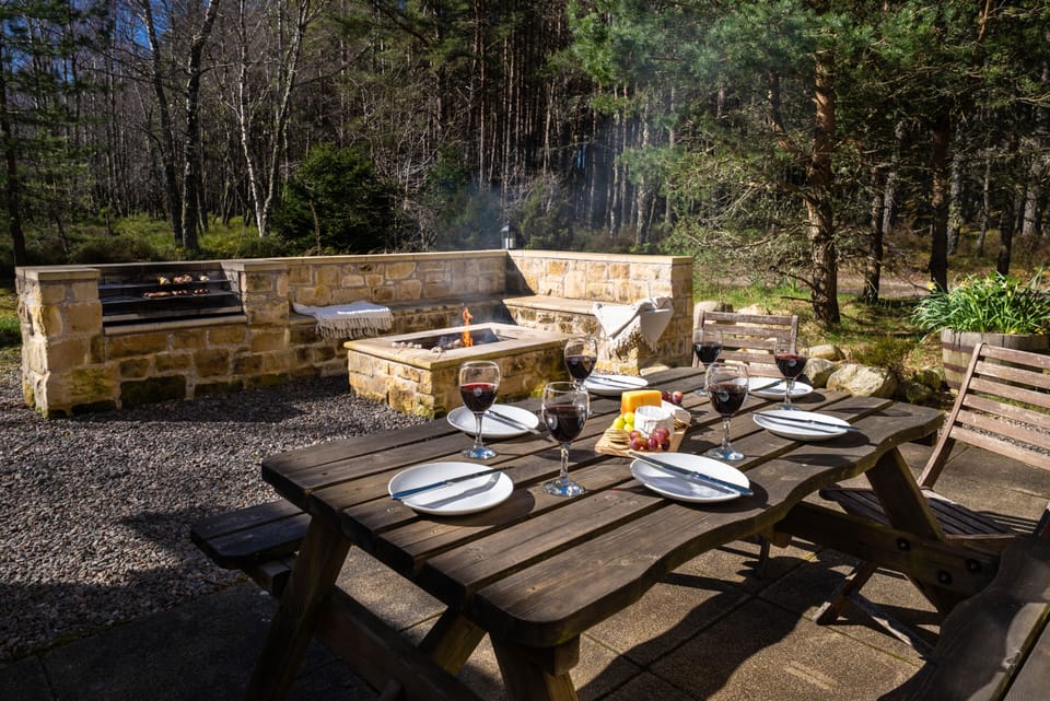 Glenfeshie House Garden and fire pit