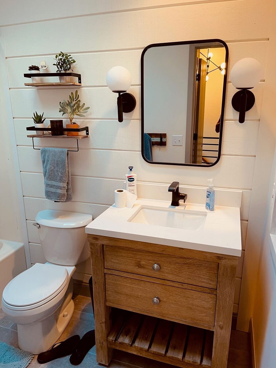 Upstairs bathroom