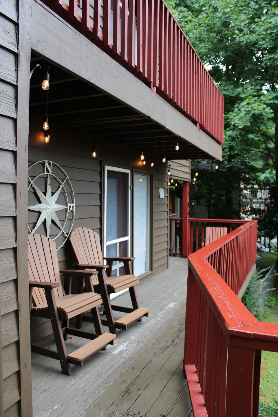 Main Deck with a View of the Mountains
