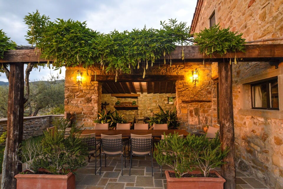 Balcony / Terrace / Patio