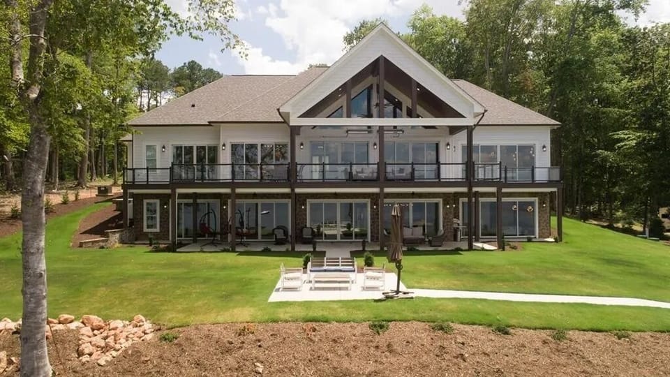 Lake View