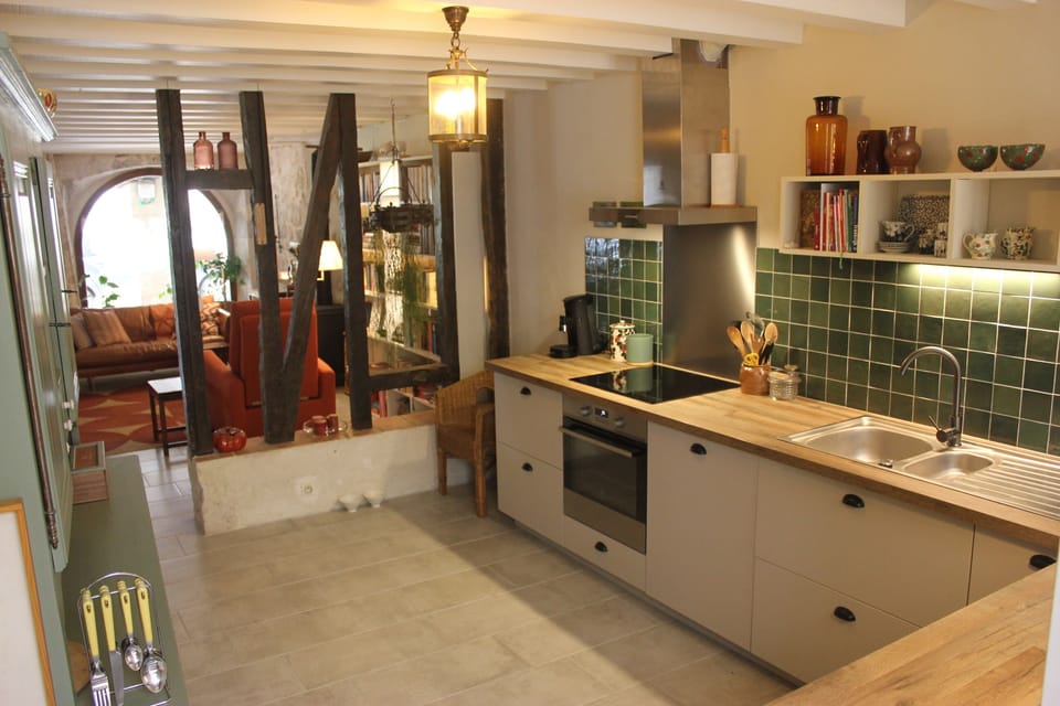 Equipped kitchen