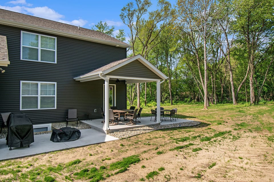 Back covered patio areas- gas grill and fire pit