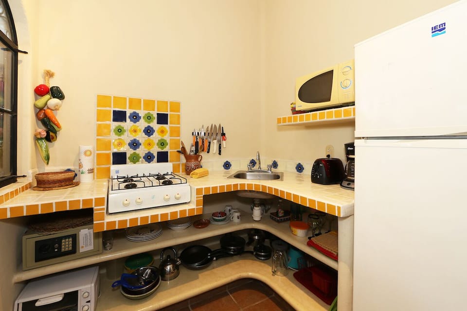 Fully equipped kitchen with everything you need.
