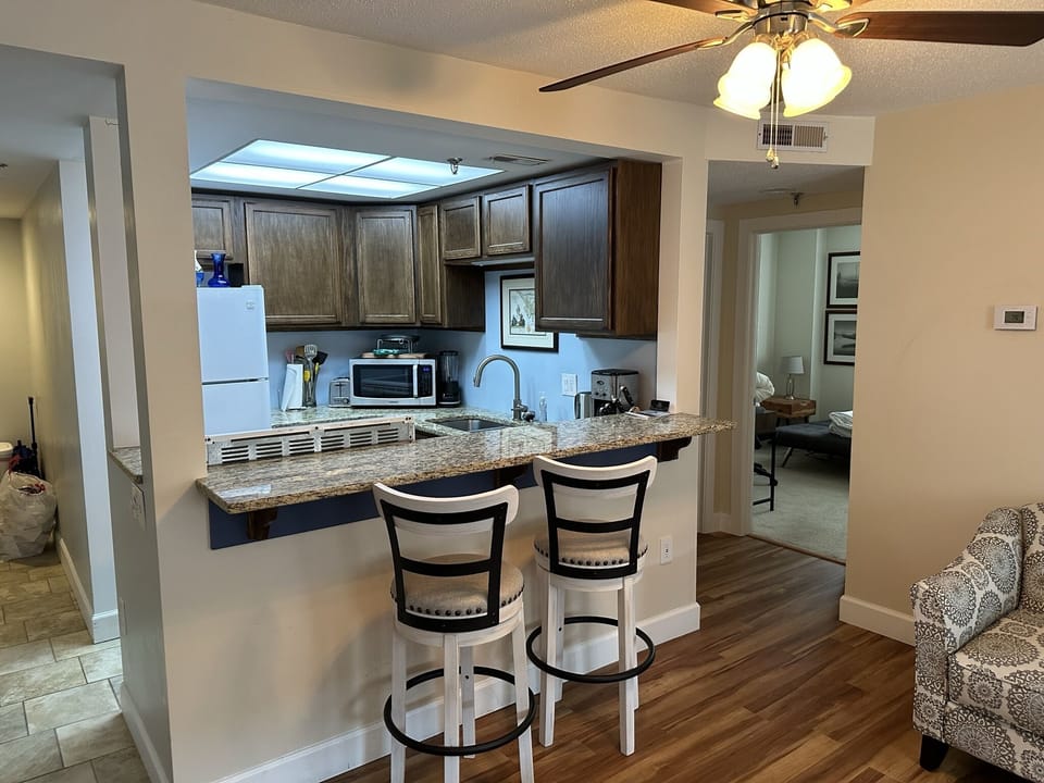 Breakfast Bar