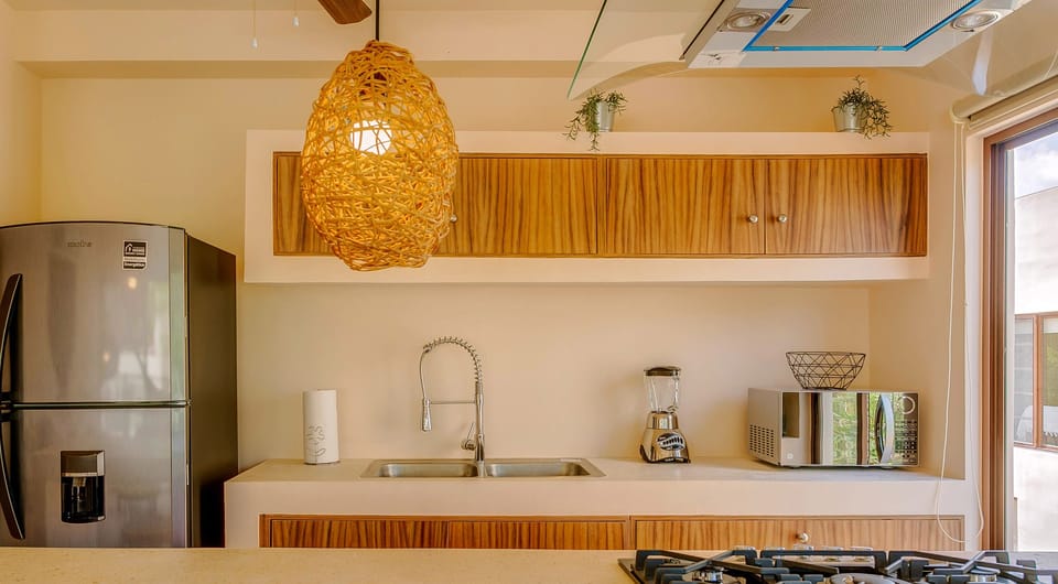 The gas stove & appliances are all high quality