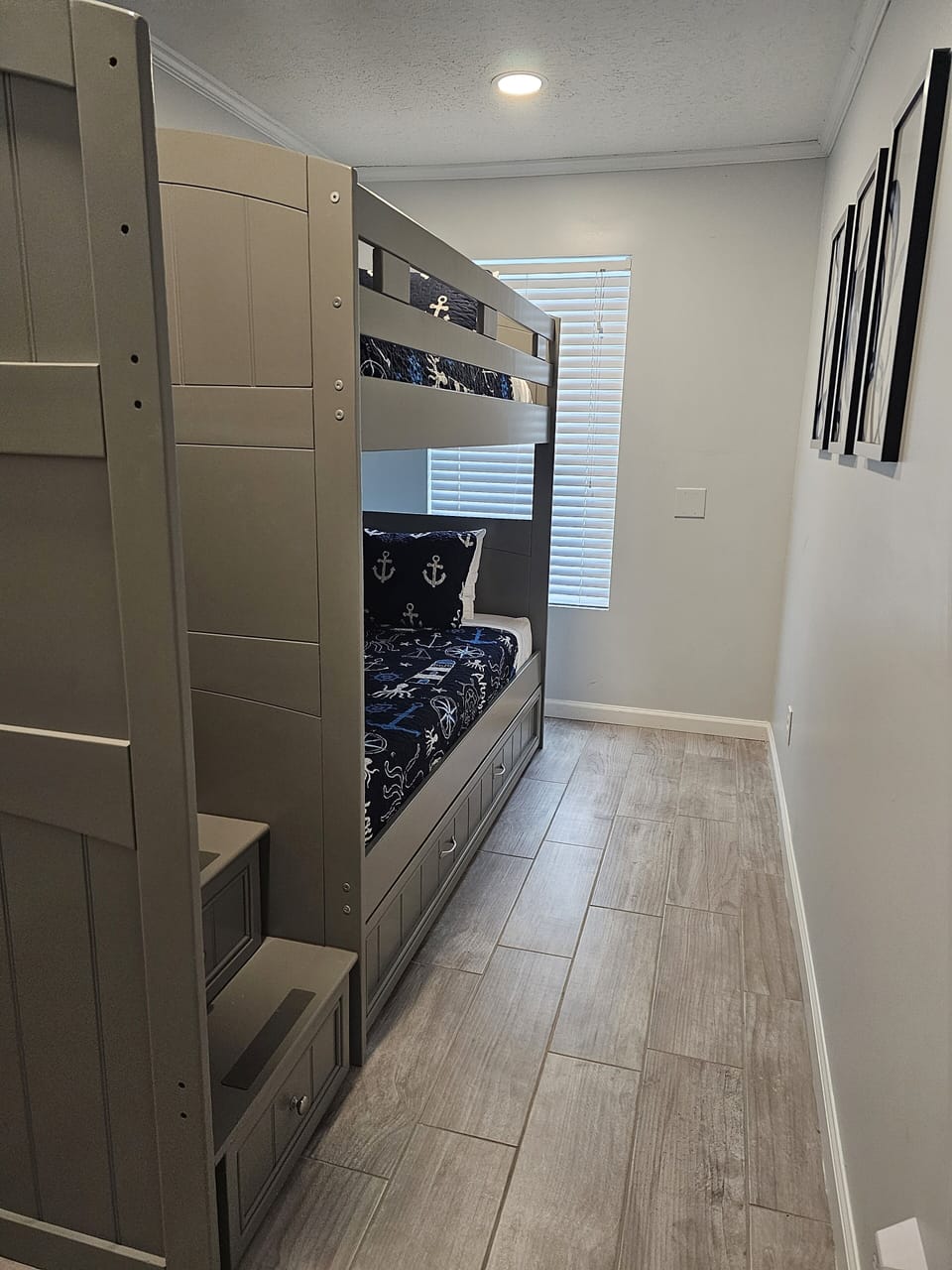 Unit C bunk bed room