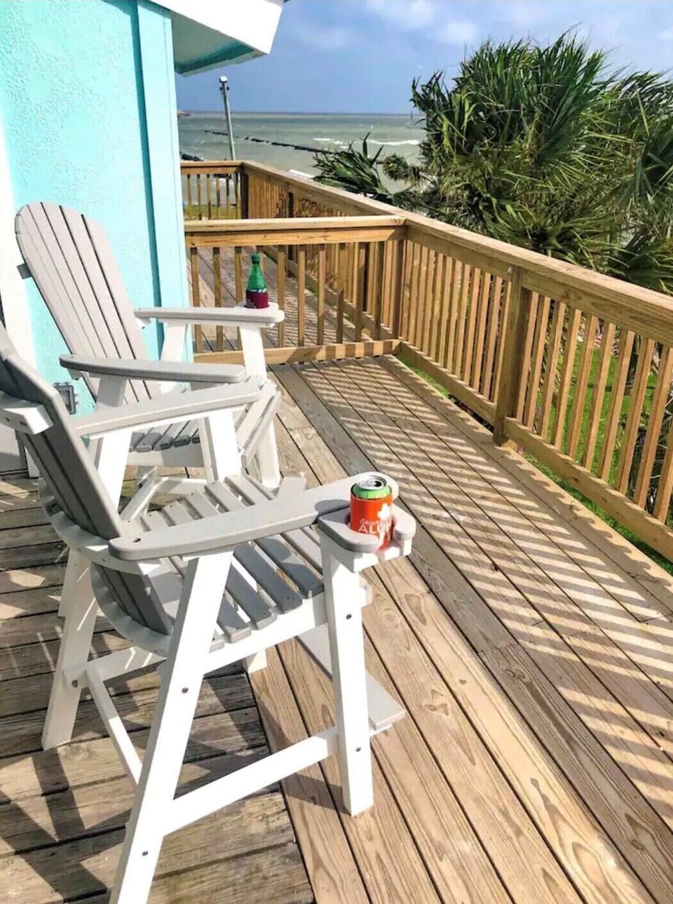 Morning coffee and afternoon cocktails are perfect in these chairs. 