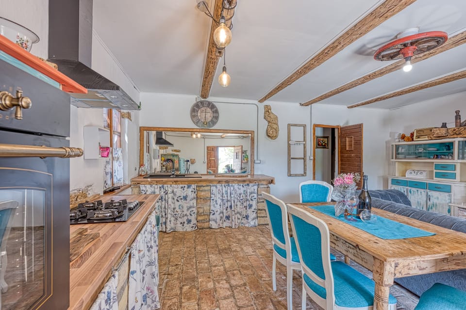 Kitchen and dining area