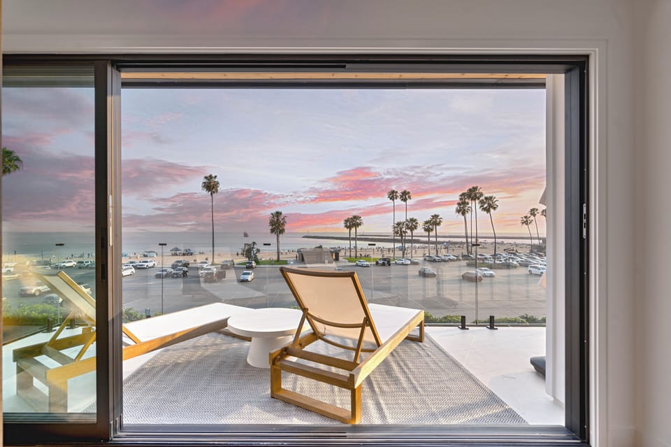 Tanning Deck 