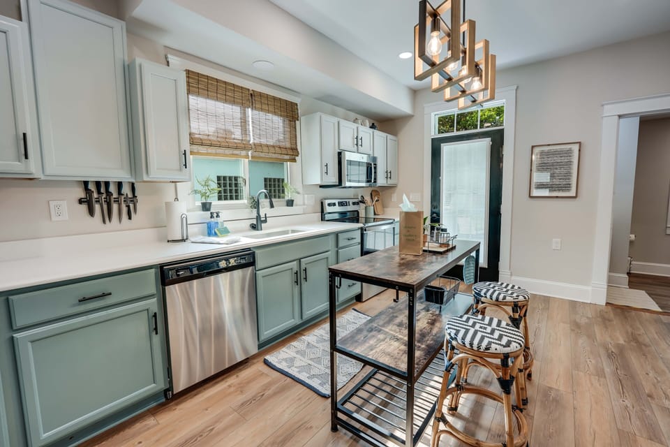 Large fully stocked kitchen