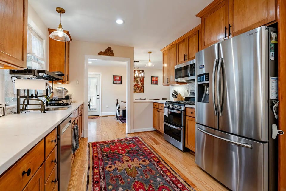 Kitchen 