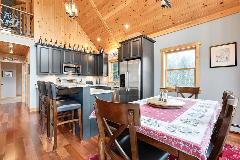 Kitchen/dining