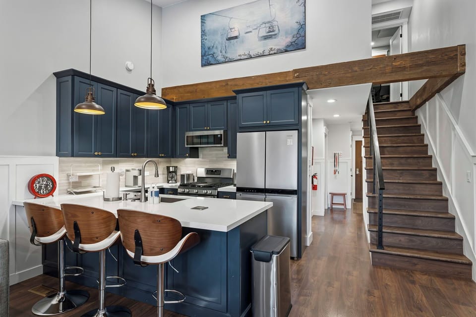 Pull up a seat for coffee, cocktails, and conversation.
