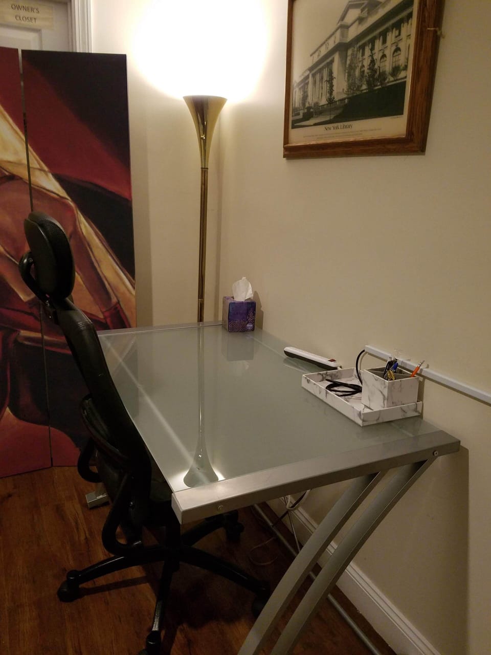 Finished basement office area with wired internet connection or Wifi