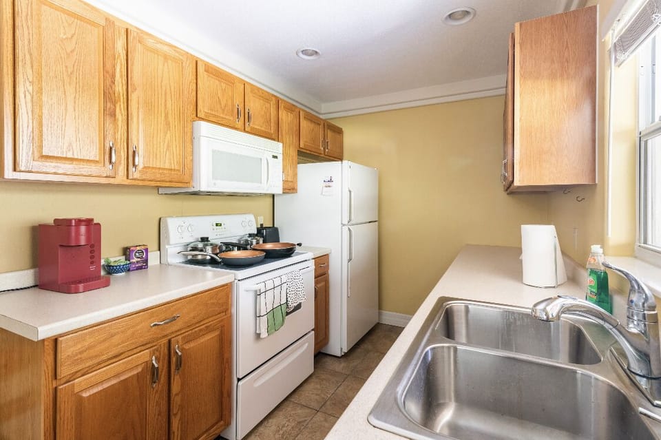 Full equipment kitchen 