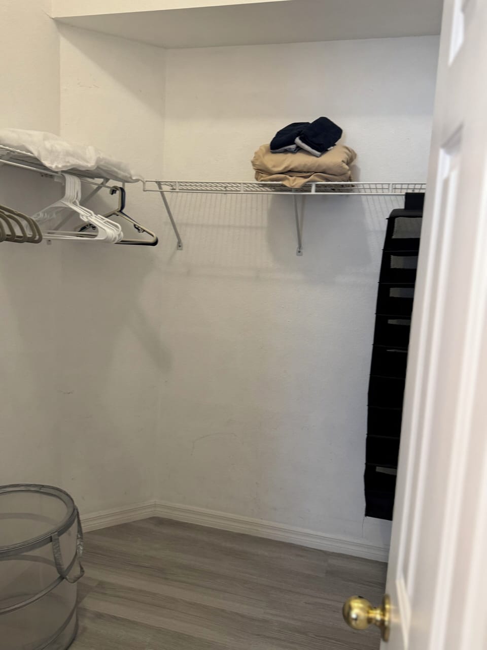 Walk in closest in Master Bath