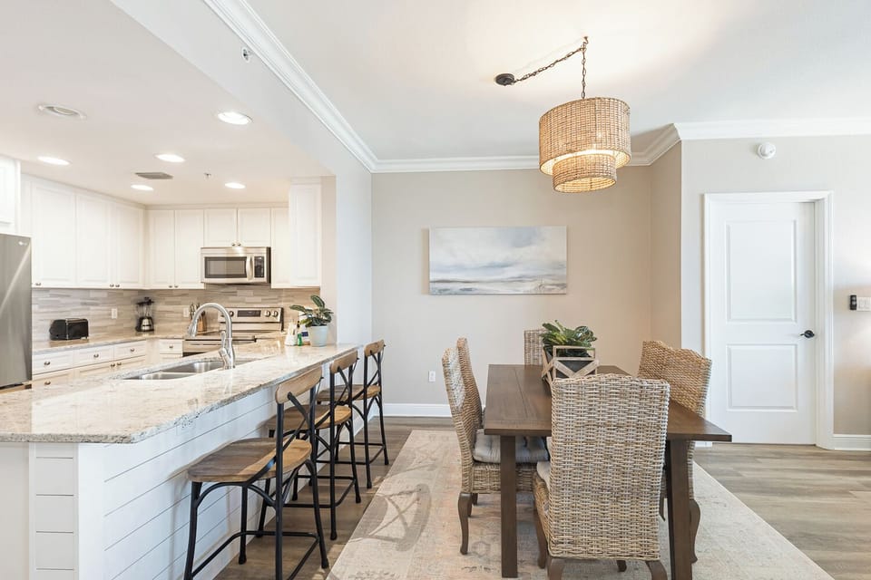Dining Area 1.3