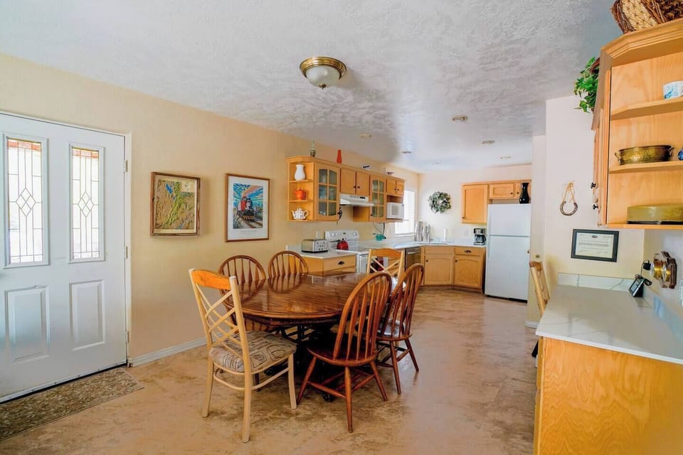 Dining Room and Kitchen