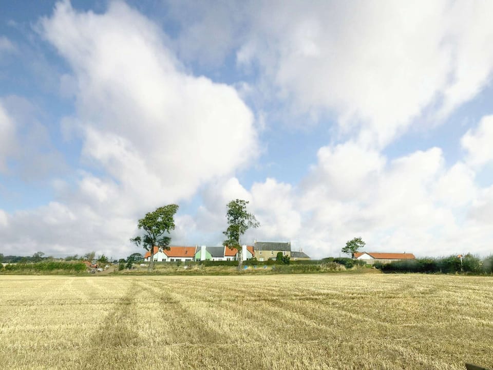 Setting | Paddockhall Cottages, Linlithgow, near Edinburgh 