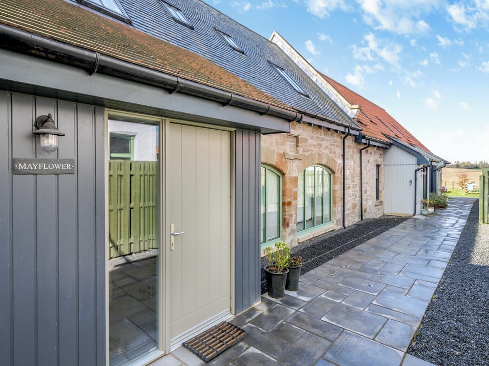 Exterior | Mayflower - Paddockhall Cottages, Linlithgow, near Edinburgh 