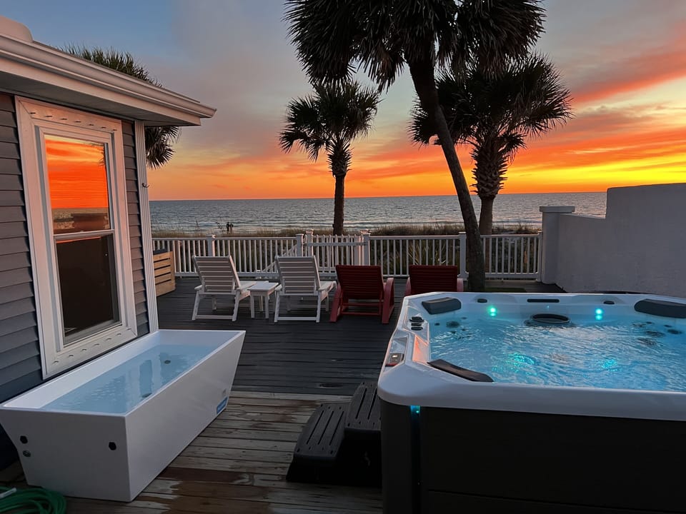 Cold plunge on request,additional fee. Read about cold water therapy. Hot tub. 