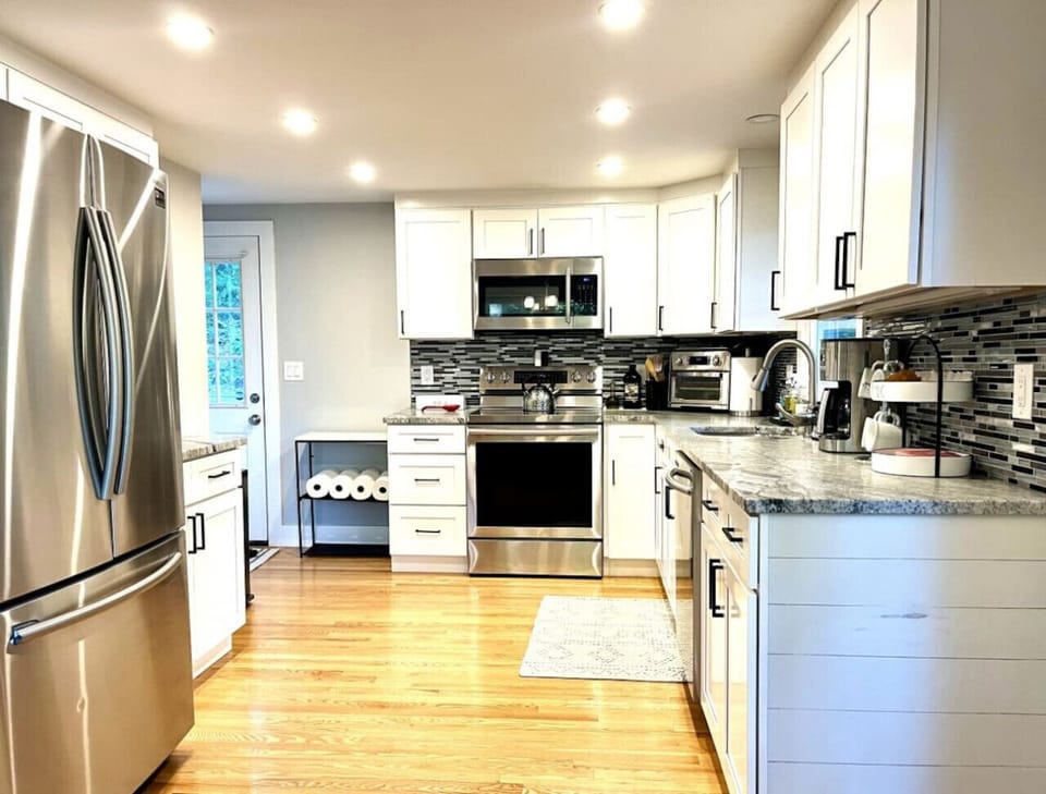 Modern Kitchen with All The Good Stuff