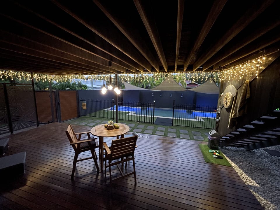 Lower Deck 