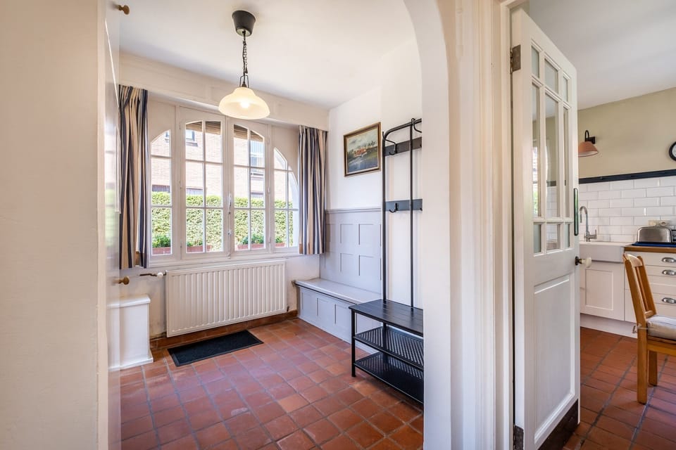 Entrance / Reception