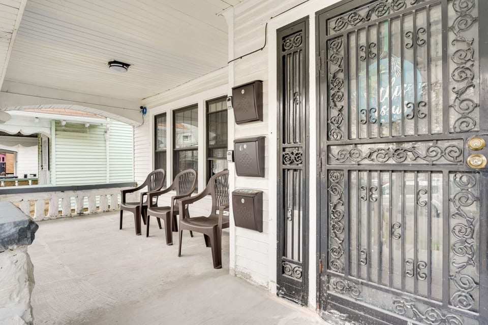 Shared Porch