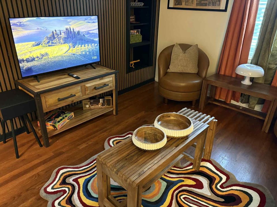 Claiborne living room