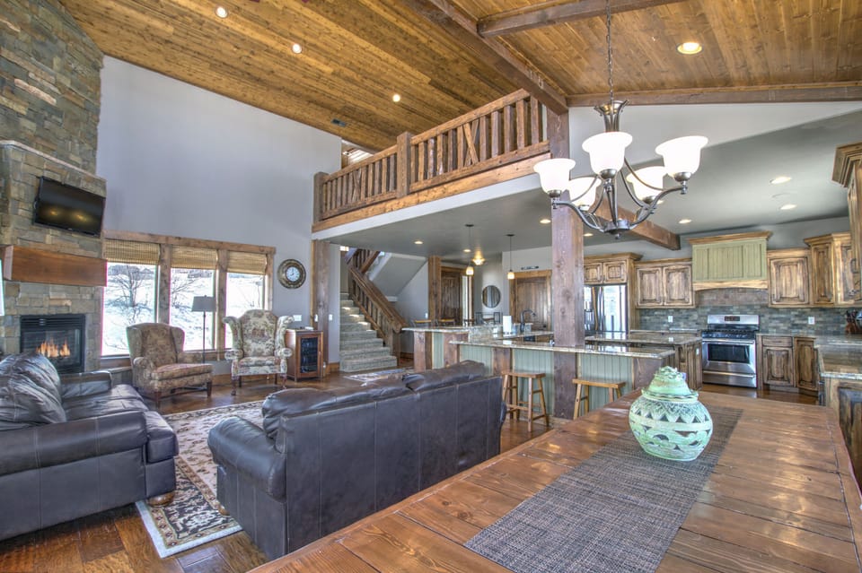 Kitchen, dining & family room