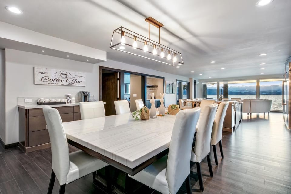 Luxury Dining