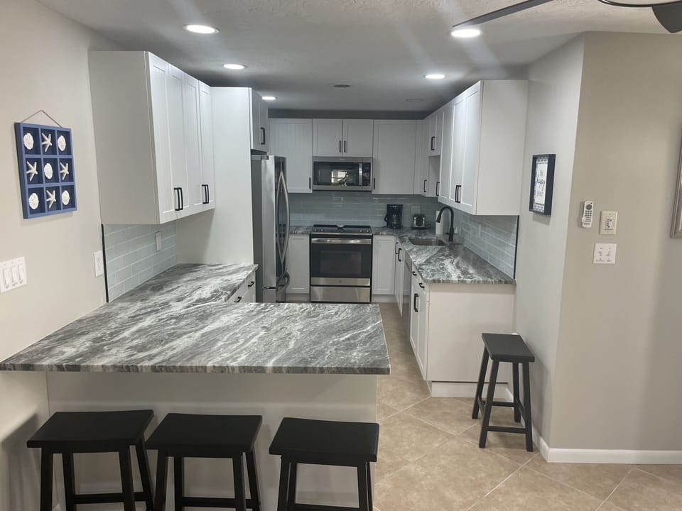 Brand new updated kitchen!