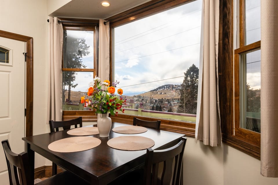 Take in beautiful views of the mountains from the dining table