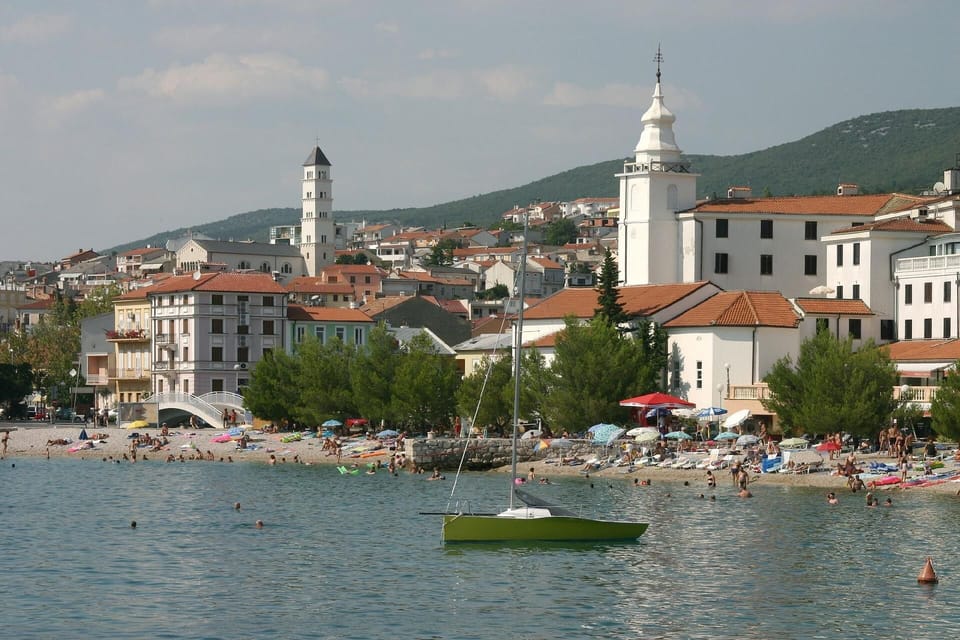 Town/city in general. Beach