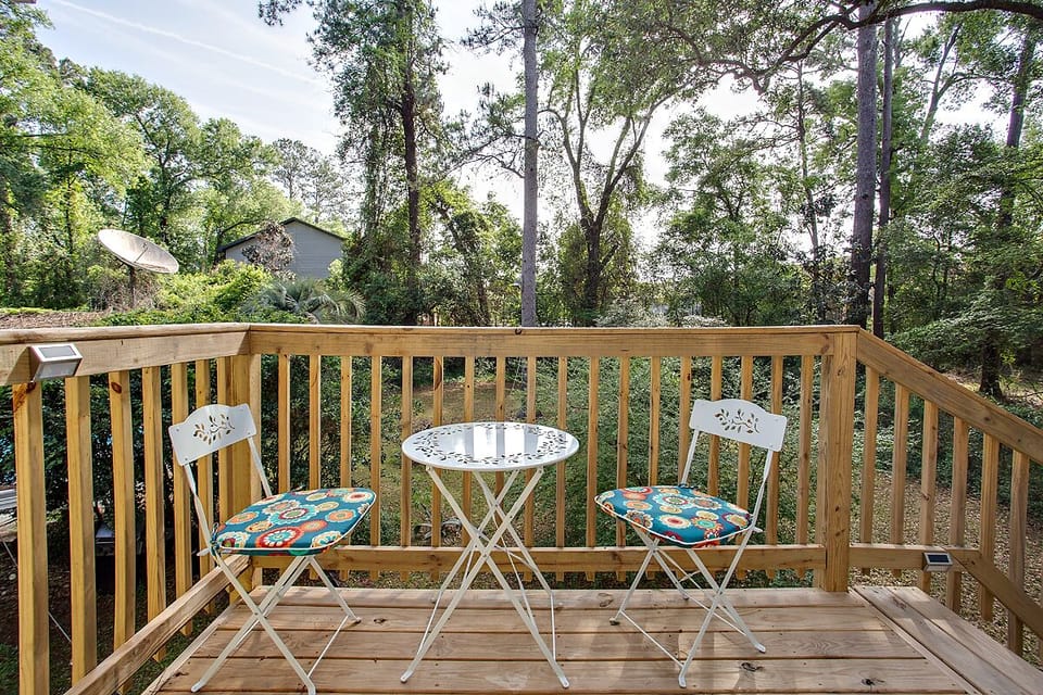 Treehouse-like views from your private deck!