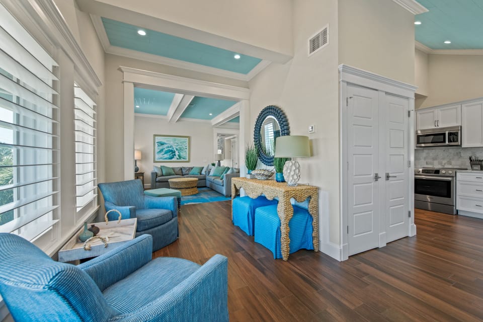 Front Living Area
