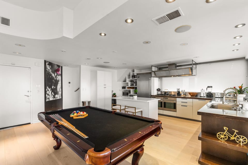 Game room