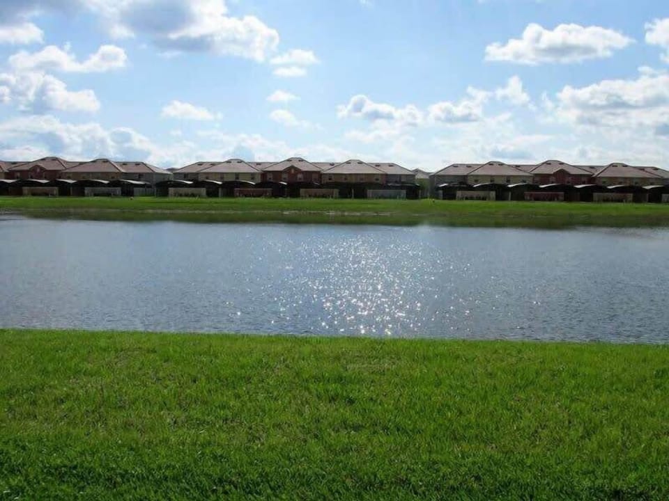 Enjoy peaceful lake view and refreshing natural surroundings.