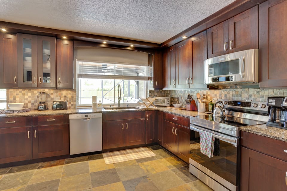 Kitchen | Dishwasher