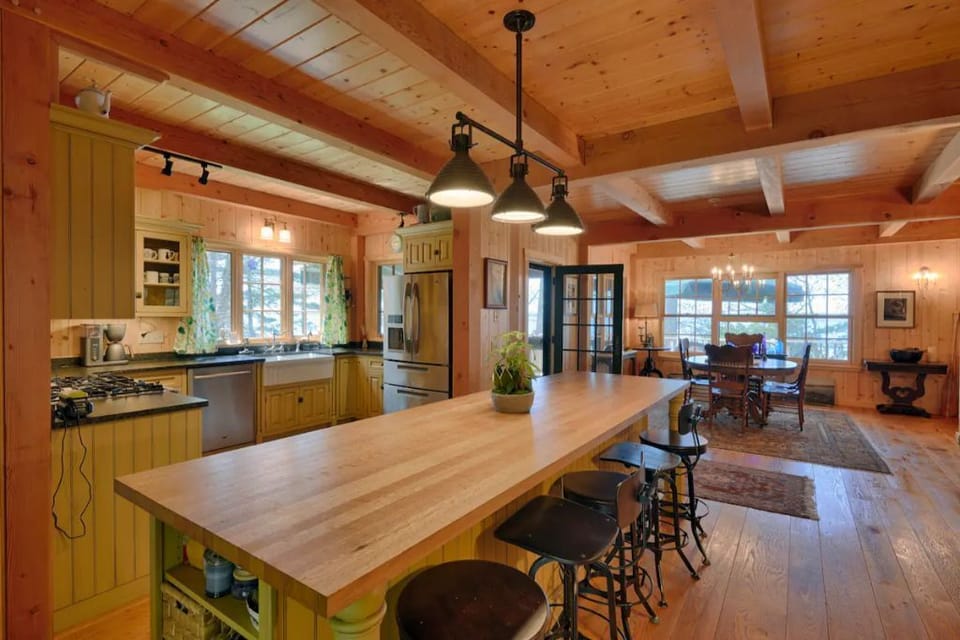 Kitchen island with seating for five.