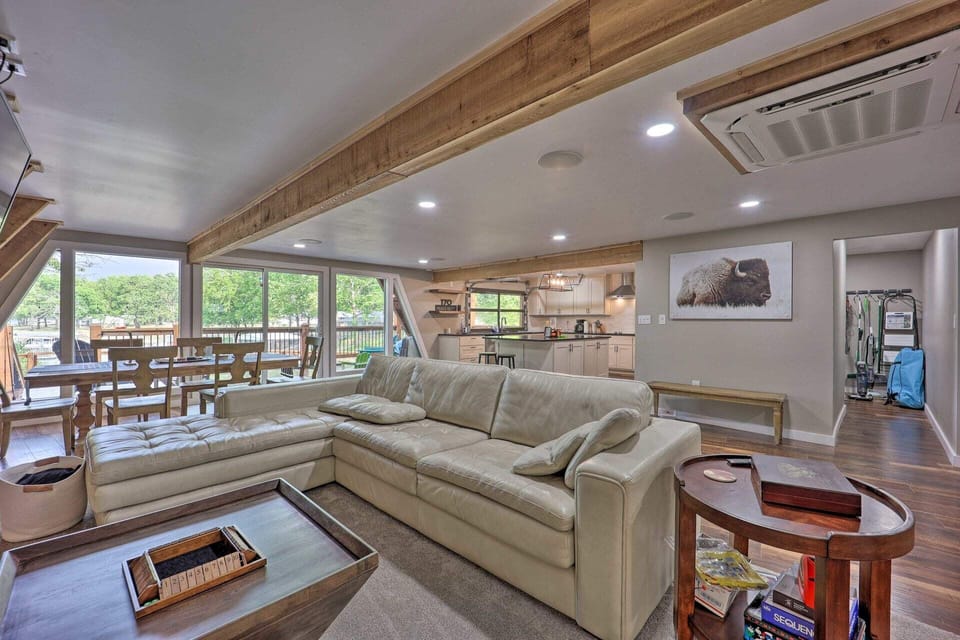 Open living to Kitchen plan