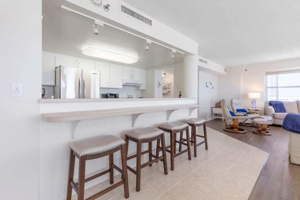 Barstools at the kitchen countertop