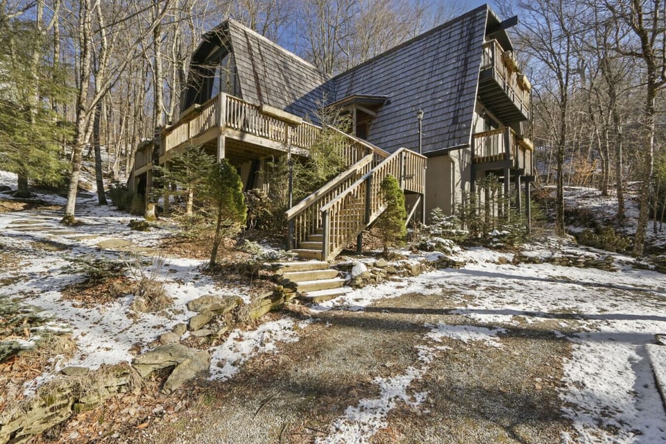 The Fairytale Cottage! Unique, one of a kind!