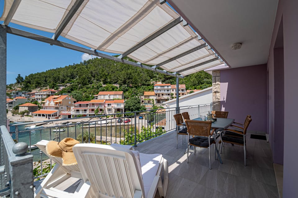 Terrace 1