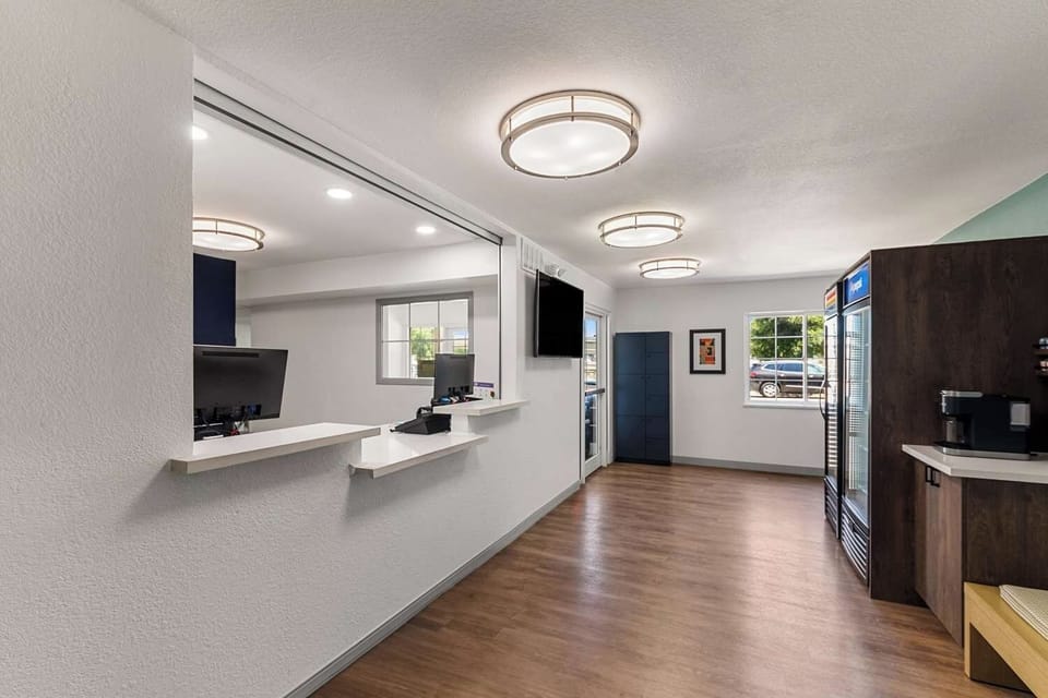 Check in smoothly at the clean, well-lit front desk.